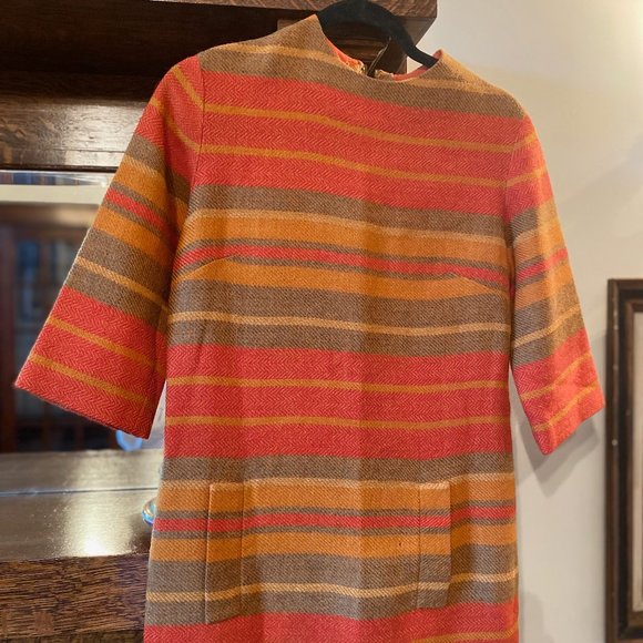 Vintage 'I. Magnin & Co' Dress - Picture 4 of 9